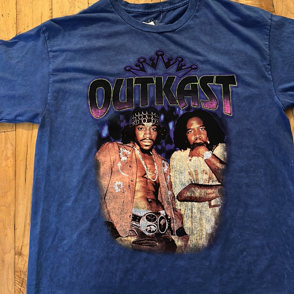 OUTCAST Graphic TShirt Blue Large UNISEX
